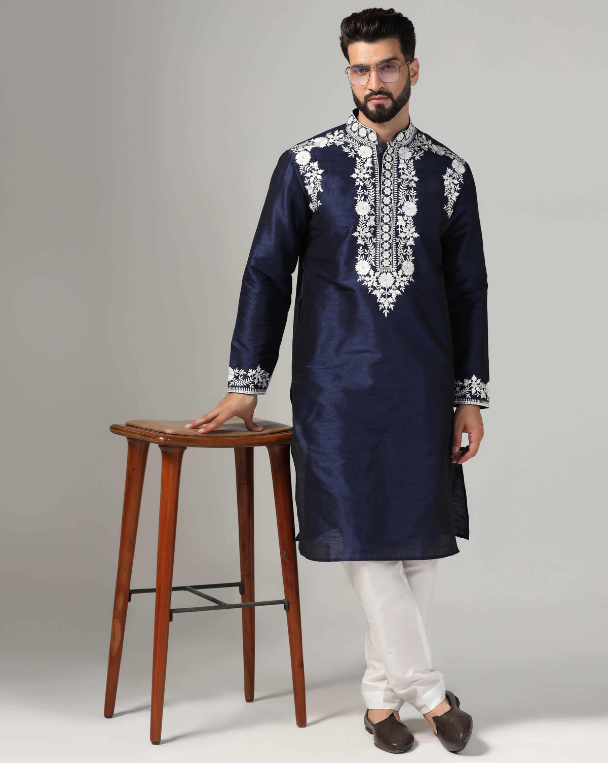 Men's elegant deep blue kurta set with white resham work — RNG REZA