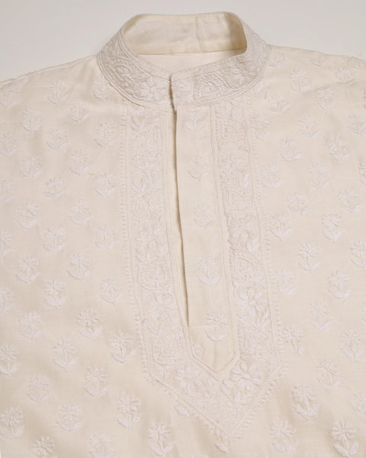 Classic Men's Chikankari Kurta