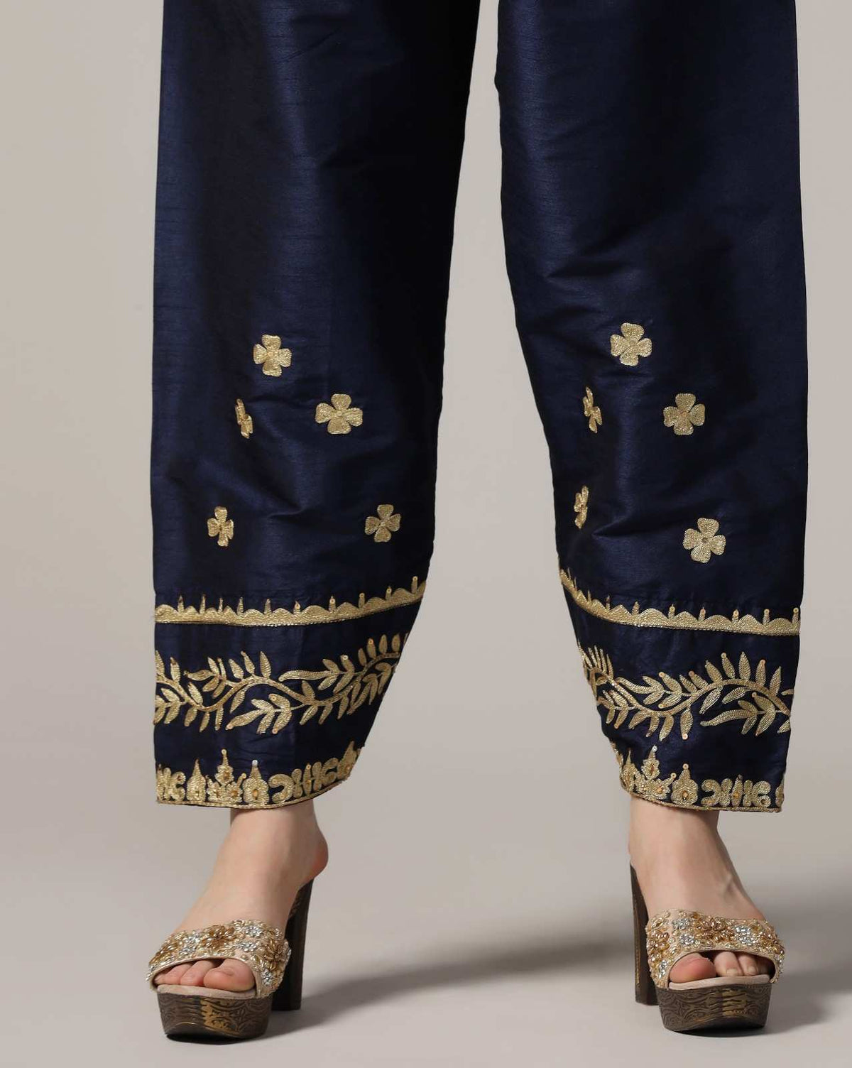 Royal Blue Kurta Salwar Set With Intricate Aari Embroidery