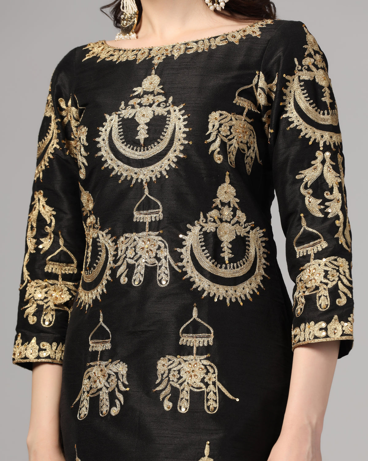 Black Aari Embroidered Kurta Set With Dupatta