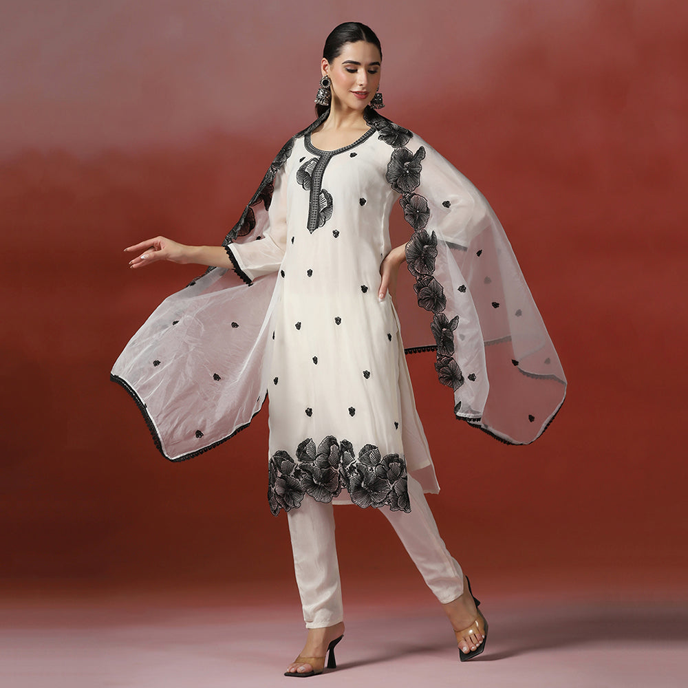 Embroidered Black Thread Work Kurta Set