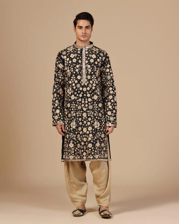 Mid-Range Kurta Sets