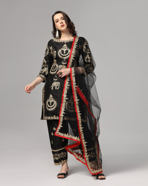 Black Aari Embroidered Kurta Set With Dupatta