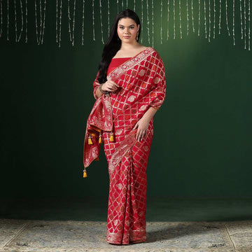 Hot Pink Bandhani Georgette Saree with Unstitched blouse