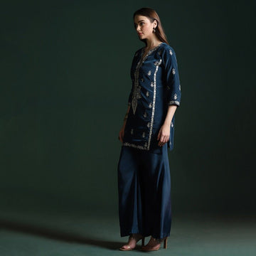 Crepe Co-ord Set with Embroidered Zari Work