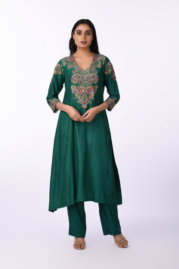 Kurti With Pants Set And Dupatta Emerald Green Silk Embroidered Kurta Set