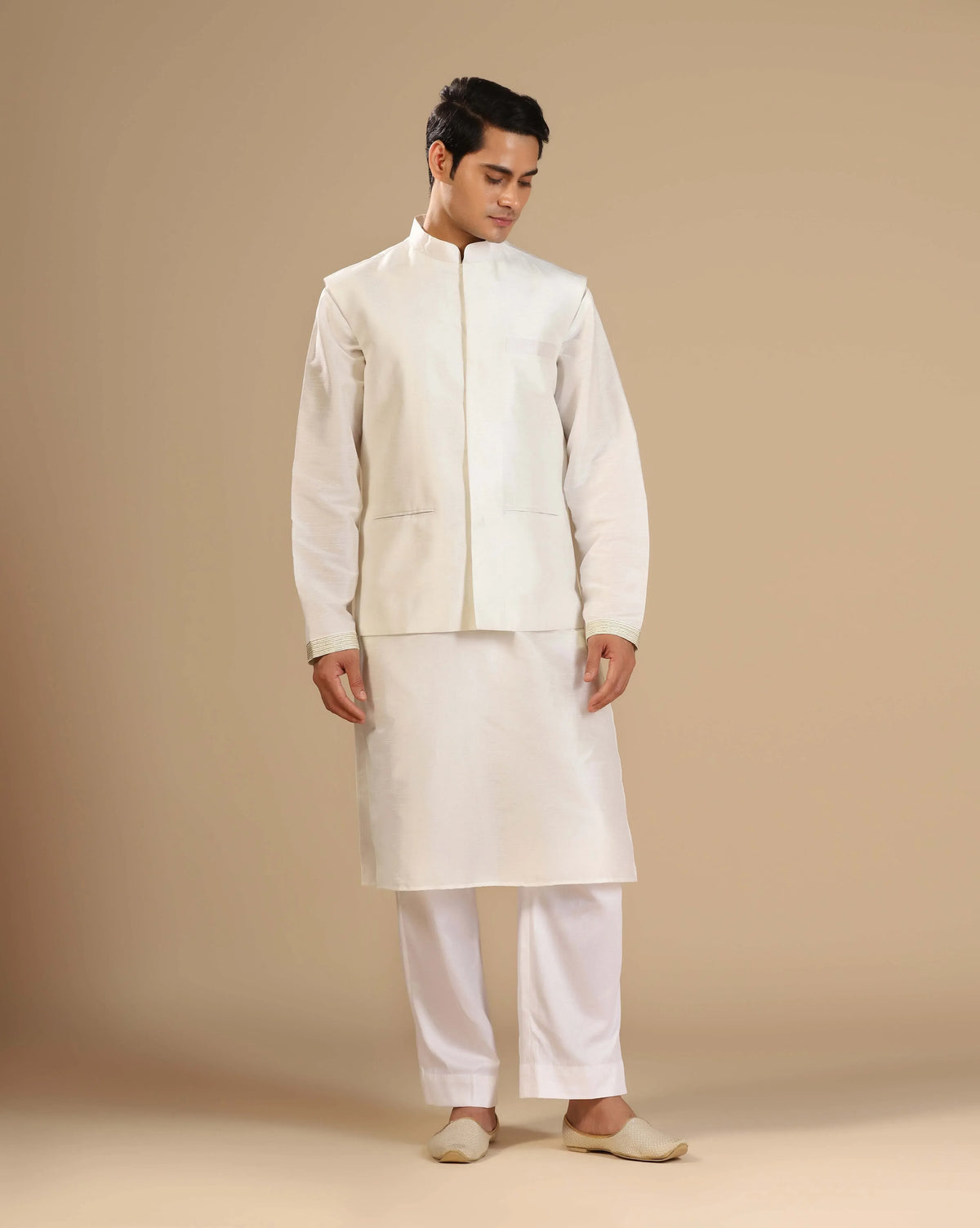 Elegant Off-White Embroidered Kurta Set With Bundi Jacket