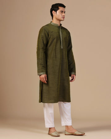 Elegant green silk kurta set with aari zari embroidery