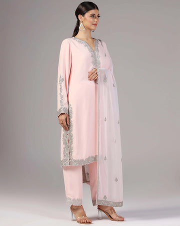 Elegant pink georgette suit with sequence & cut dana accents