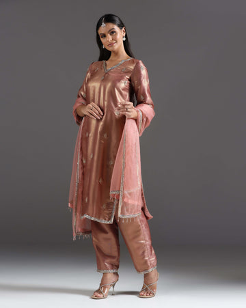Rose gold radiance:Tissue kurta pant with handcrafted detaling
