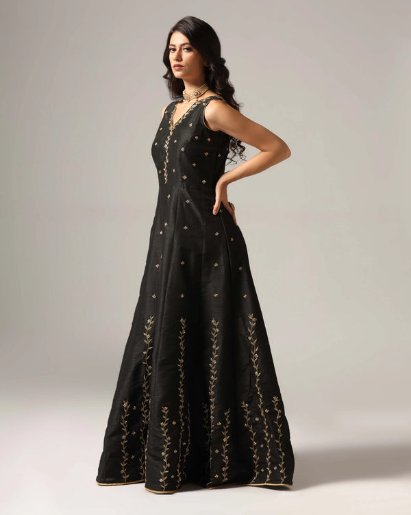 Black Embroided Flowing Silhouette