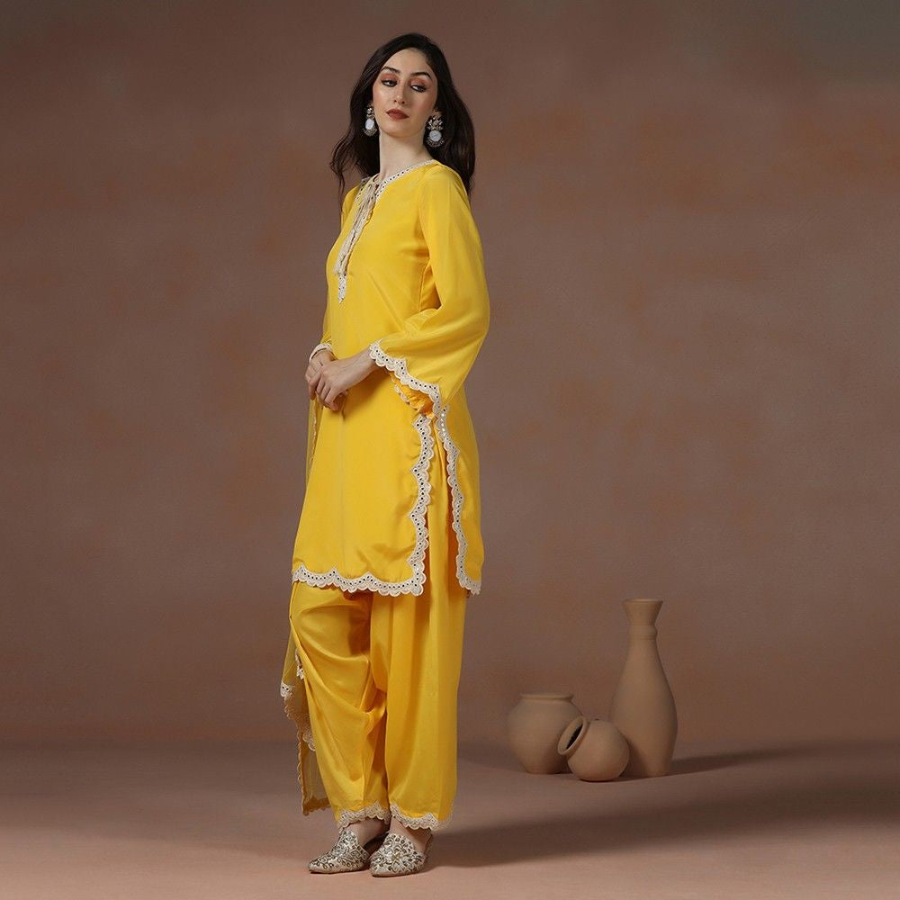 Yellow Crepe Kurta Set Detailed with Lace