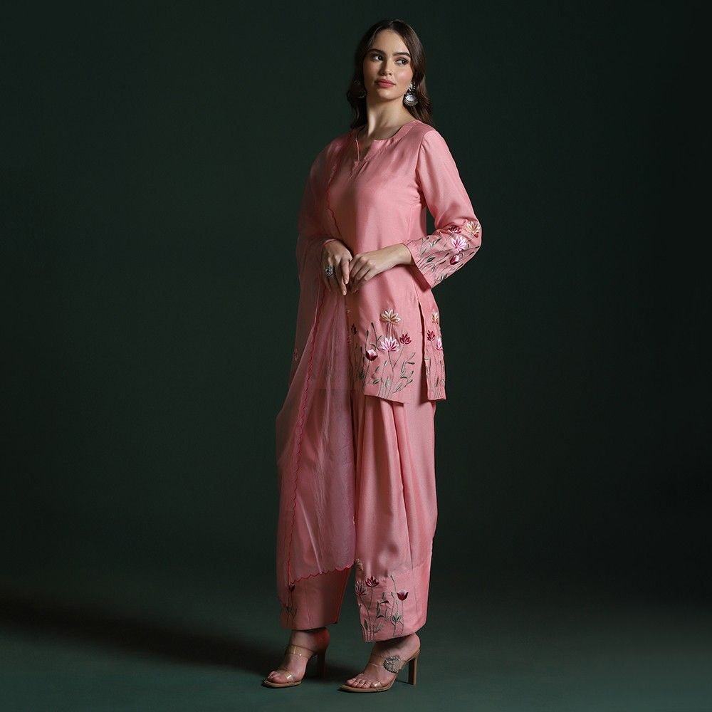 Peach Pink Crepe Embroidered Kurta Set