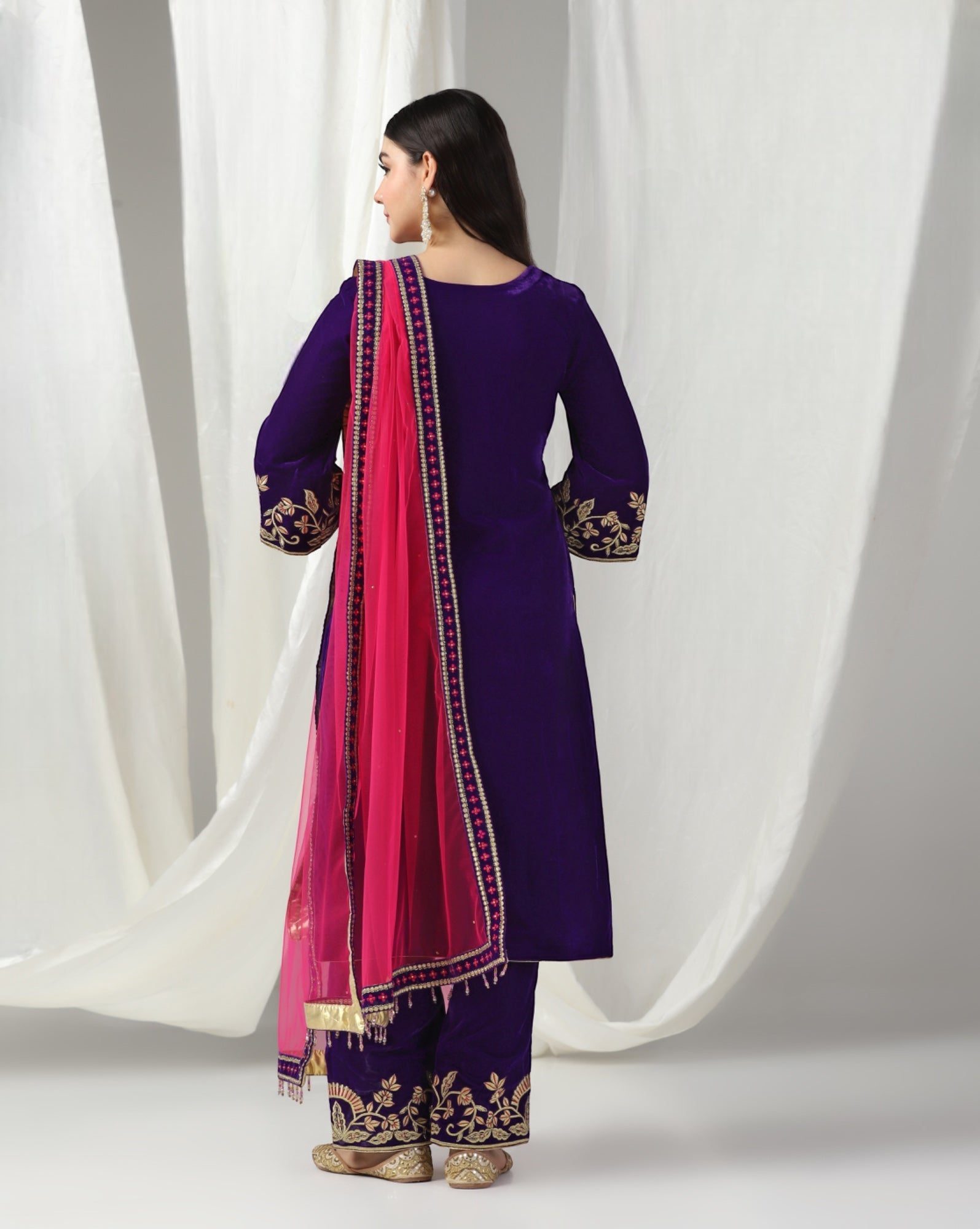 Velvet Zari Embroidered Kurta Set