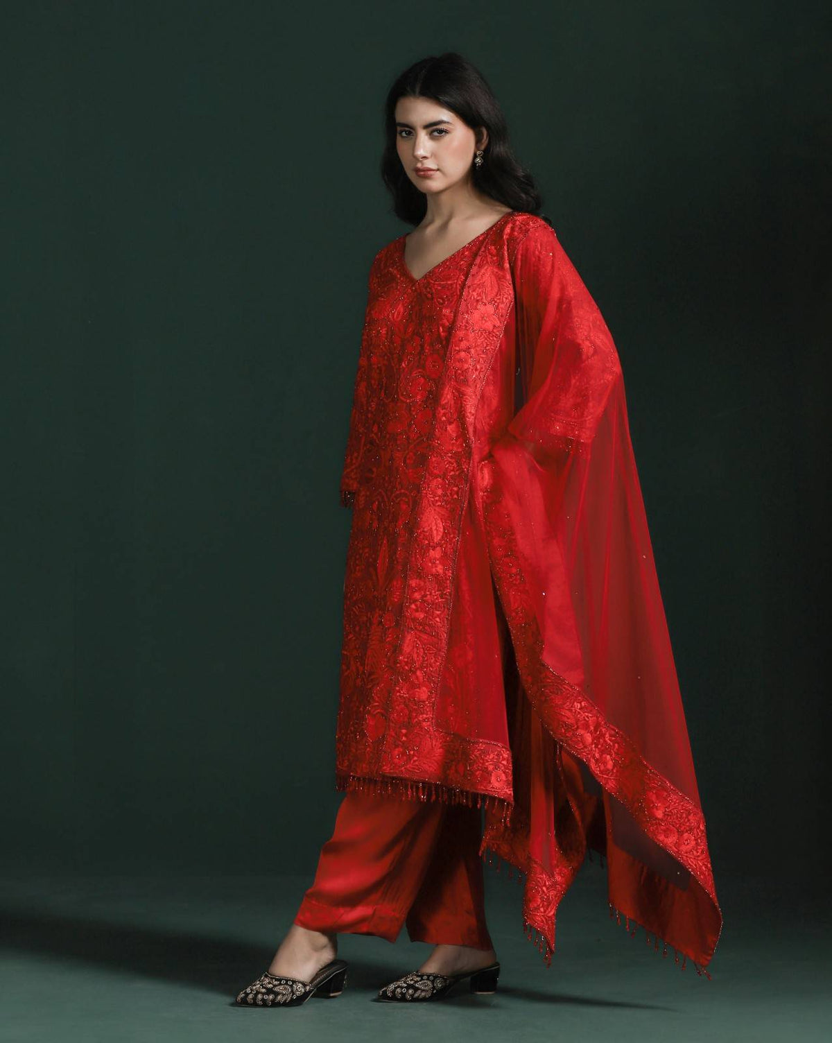 Elegant Red Kurta Set With Tone-on-Tone Thread Embroidery & Tassels