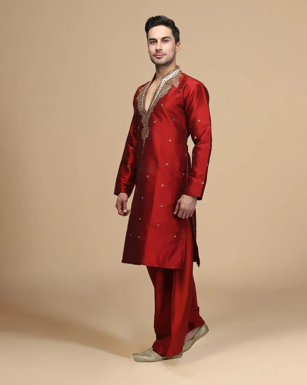 Men's Maroon Red Kurta Set.