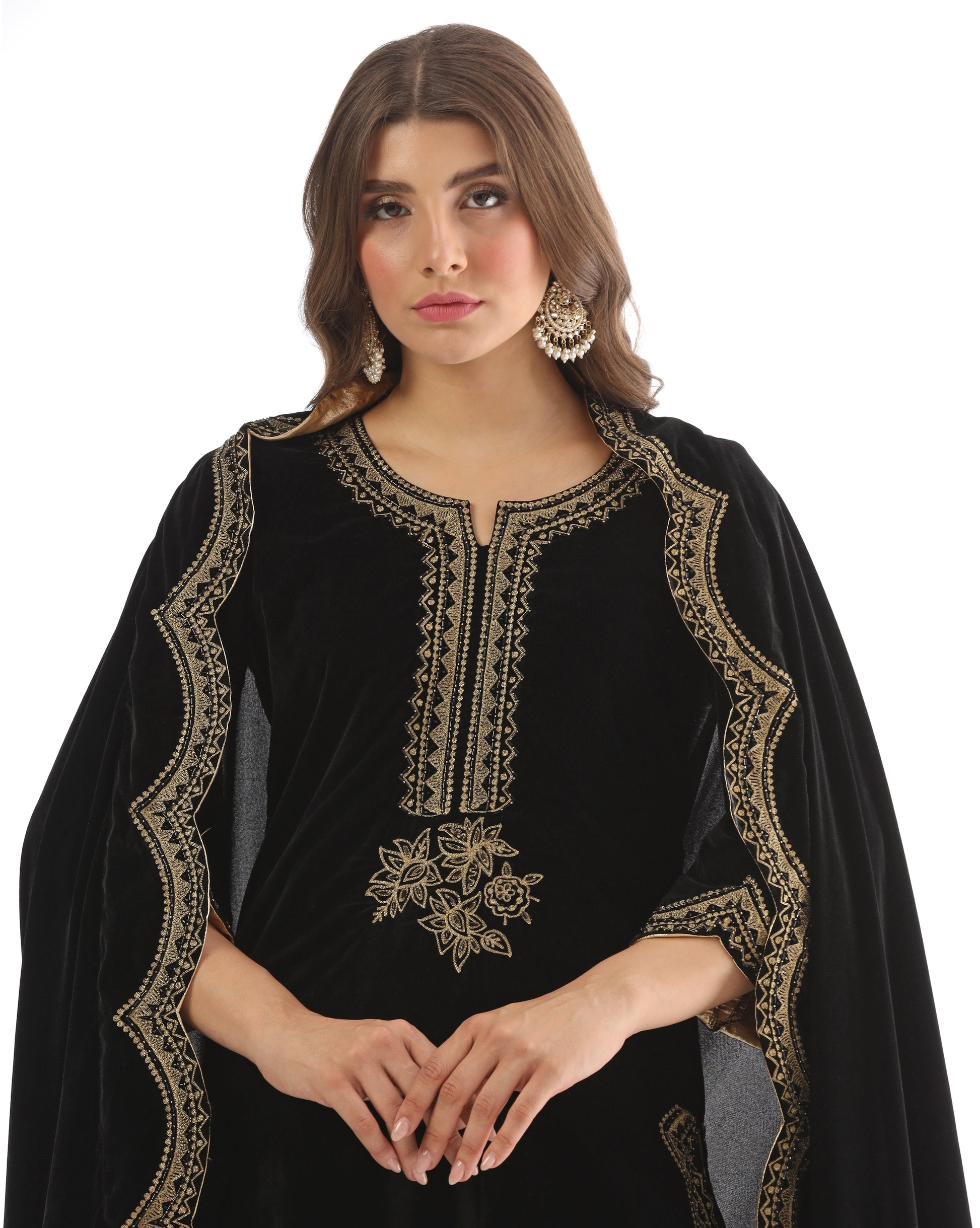 Black Velvet Aari Embroidered Kurta Set