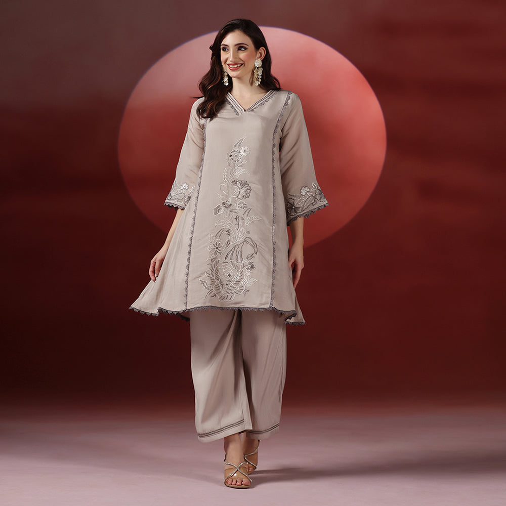 Embroidered Kurta Set With Dupatta