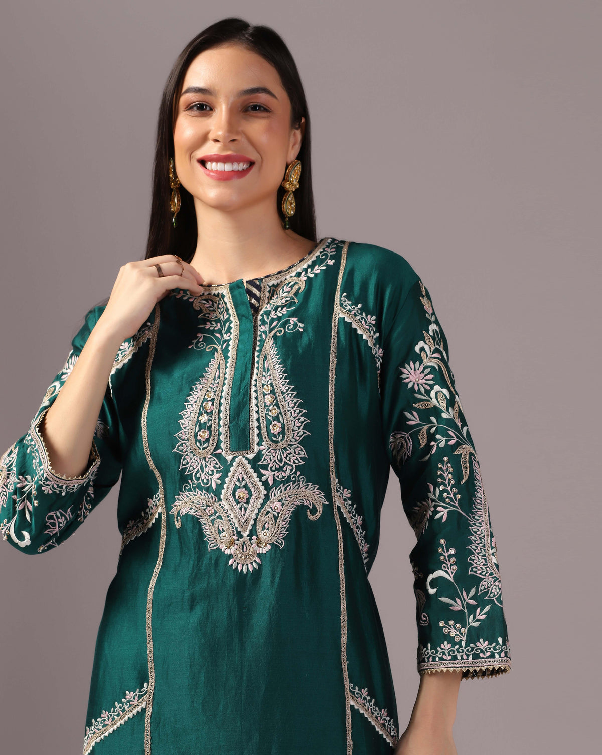 Green Kurta Pants Elegance