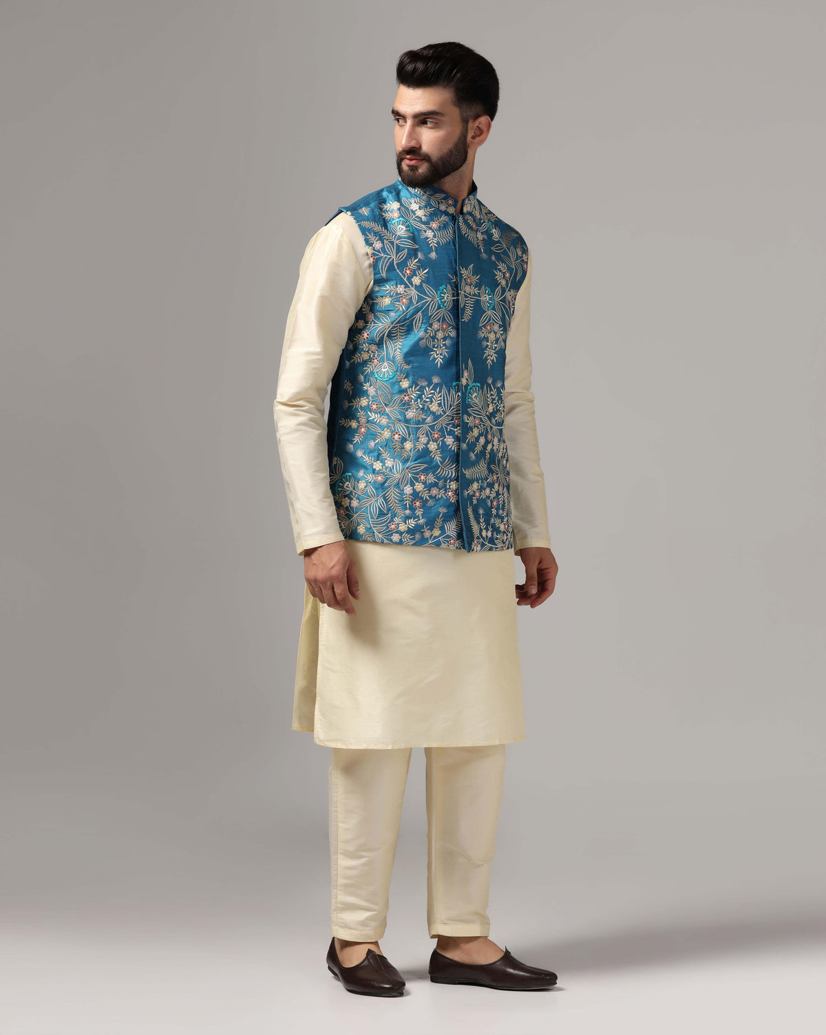 Men's Ethnic Cream Kurta Set With Blue Embroidered Nehru Jacket