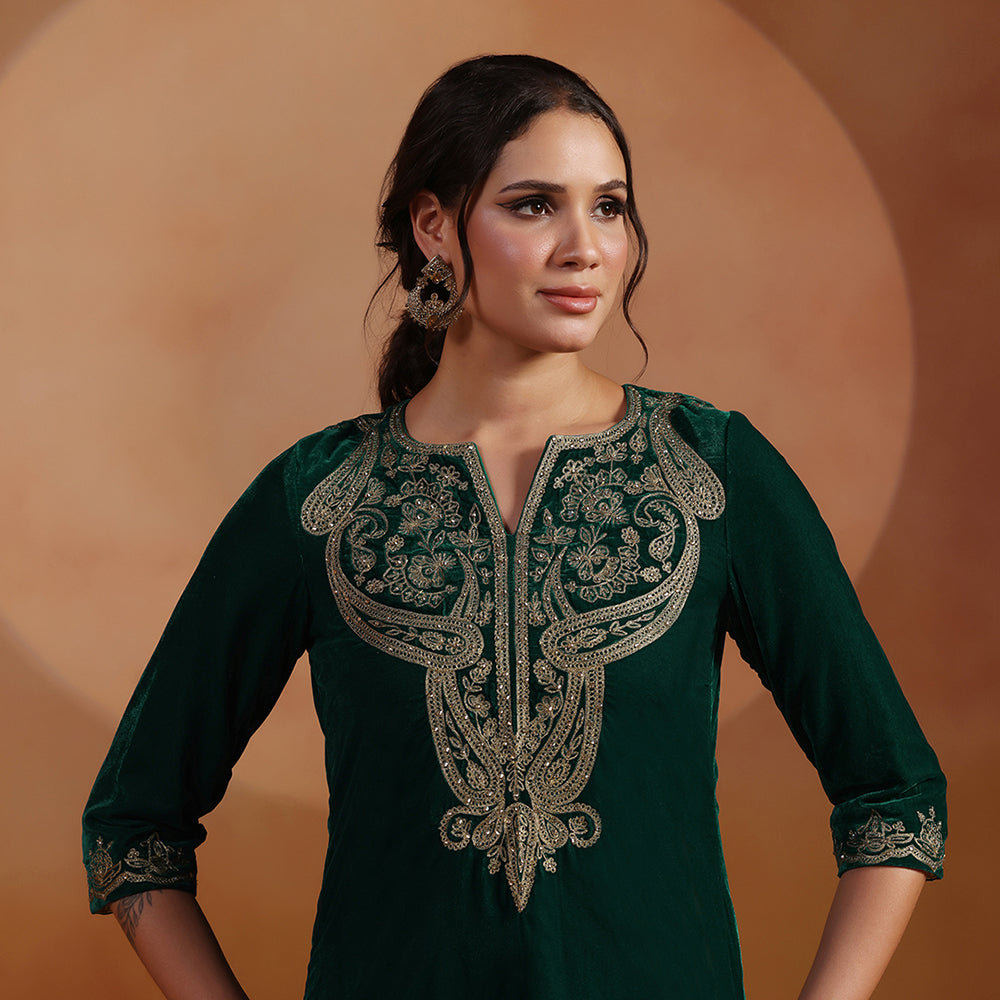 Emerald Green Velvet Aari Embroidered Kurta Set