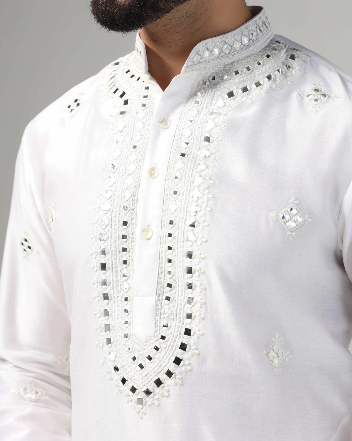 Men's Kurta Salwar Set With Mirror Work Detailing
