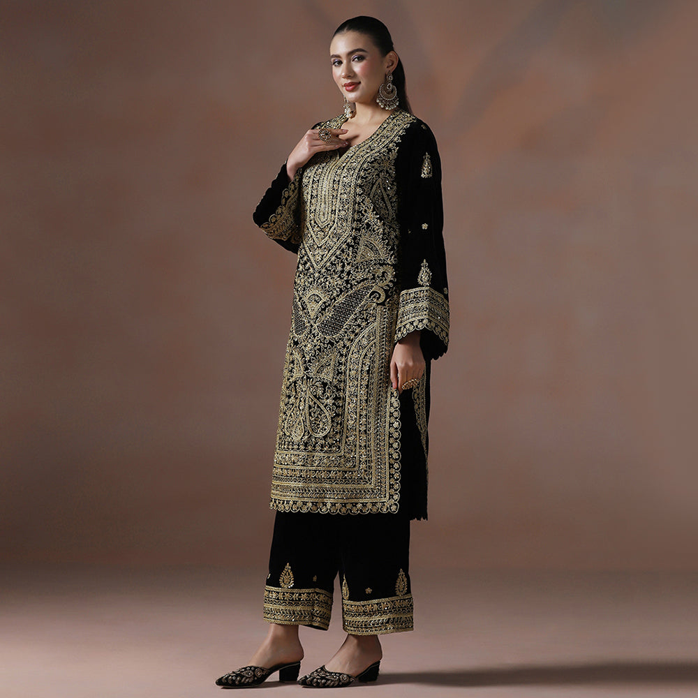 Black Velvet Dori Embroidered Kurta Set
