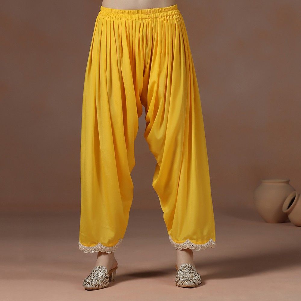 Yellow Crepe Kurta Set Detailed with Lace