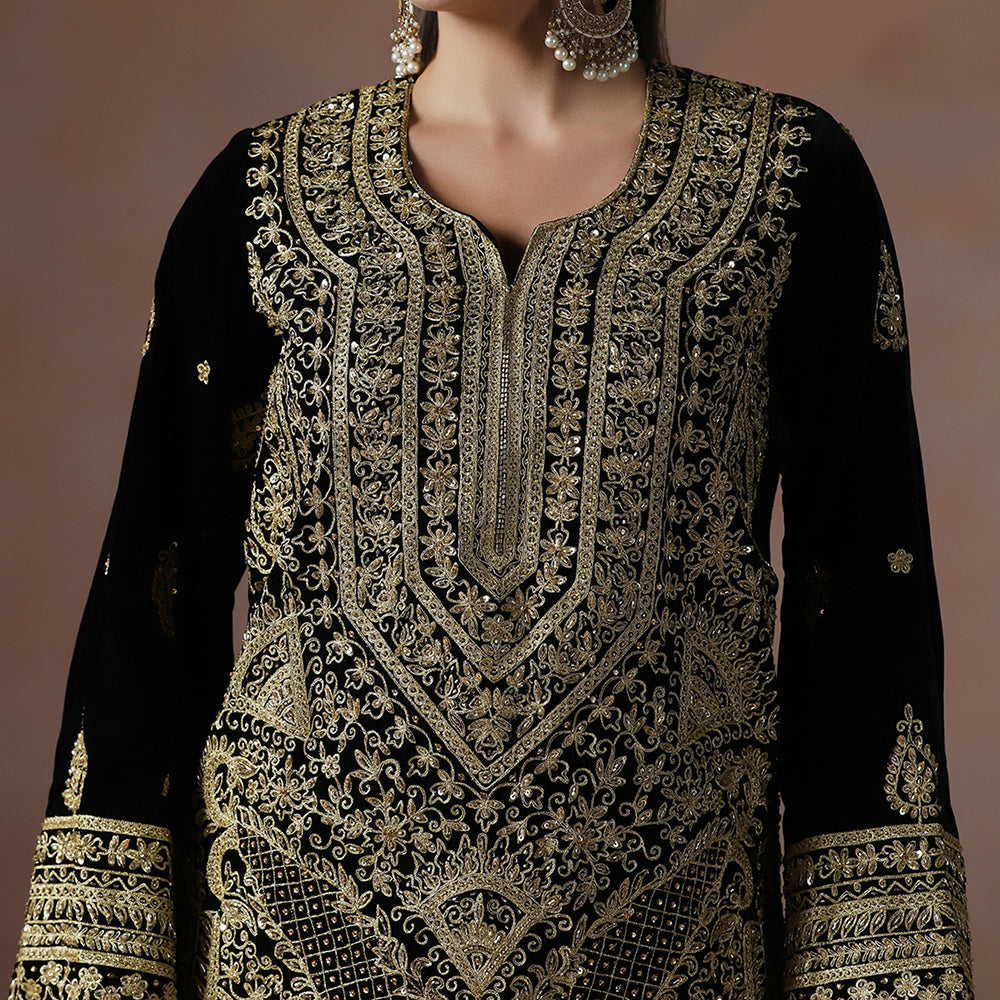 Black Velvet Dori Embroidered Kurta Set