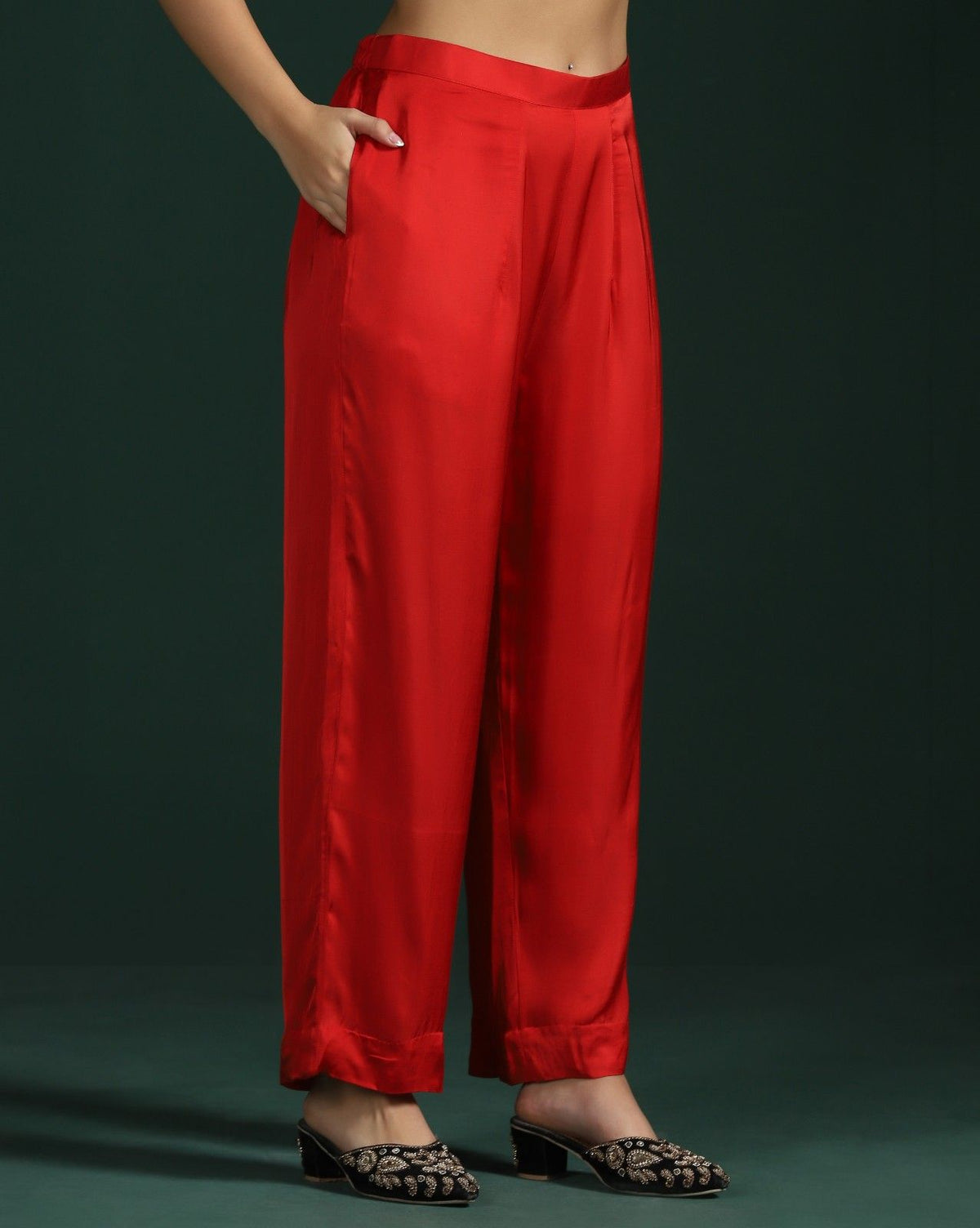 Elegant Red Kurta Set With Tone-on-Tone Thread Embroidery & Tassels
