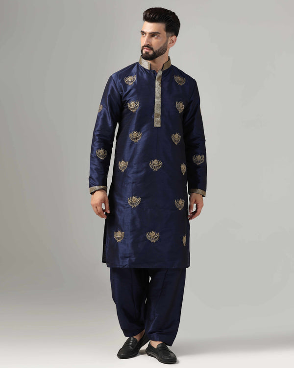 Men's Blue Kurta Set With Intricate Gold Hand Embroidery