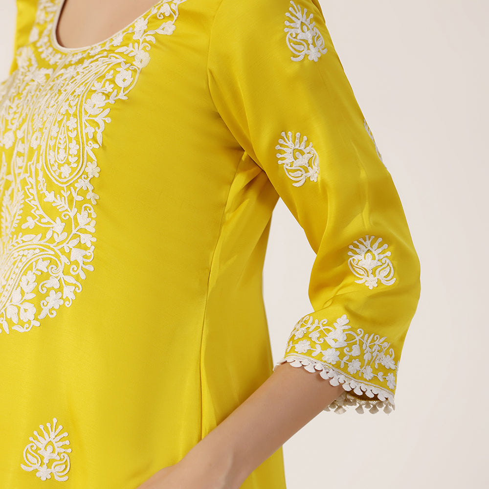 Mustard Yellow Suit With White Thread-Embroidered Yoke & Scattered Motifs, Paired With Matching Embroidered Pants & Lace-Trimmed Dupatta - image 8